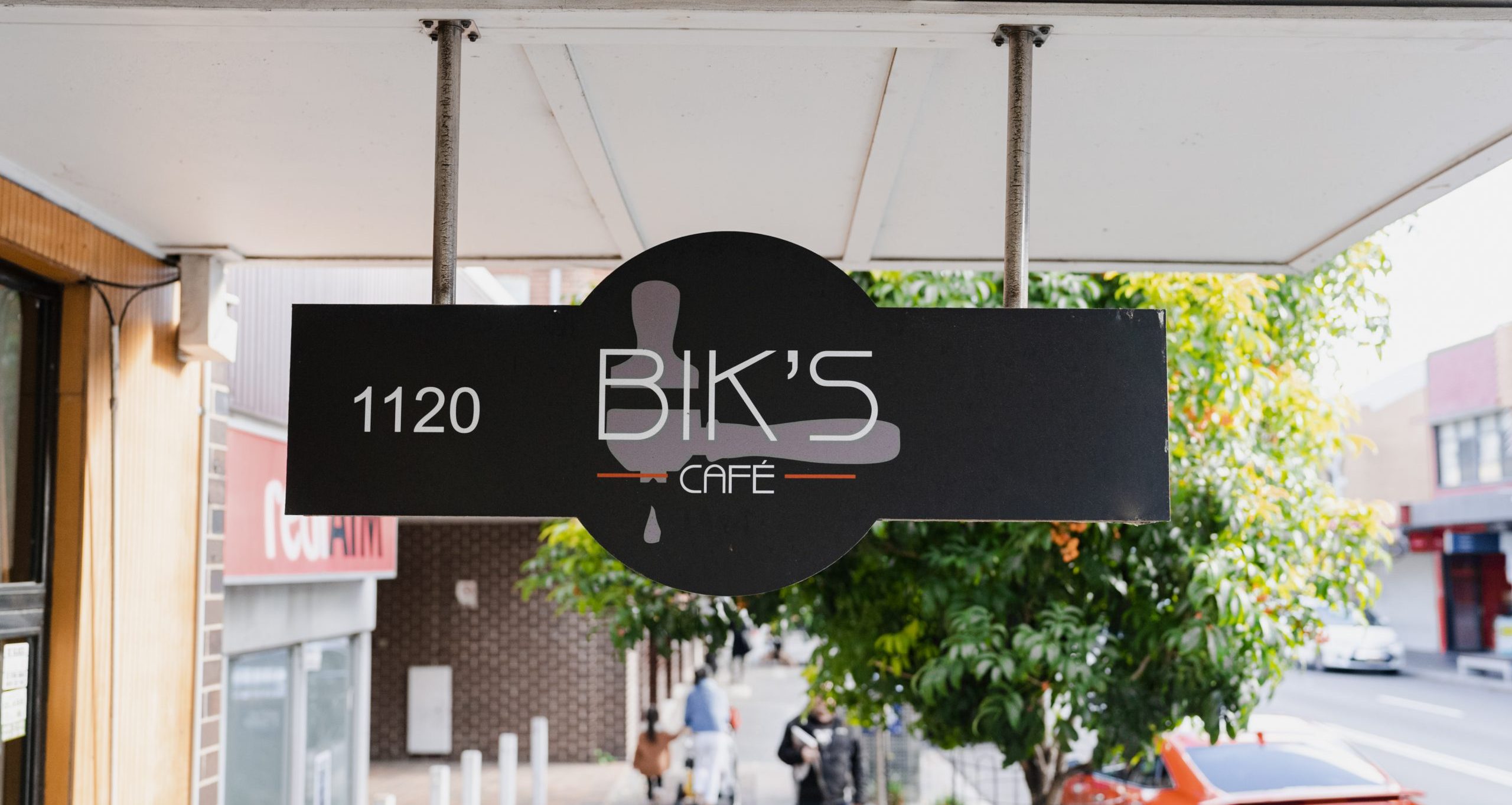 Bik's Cafe
